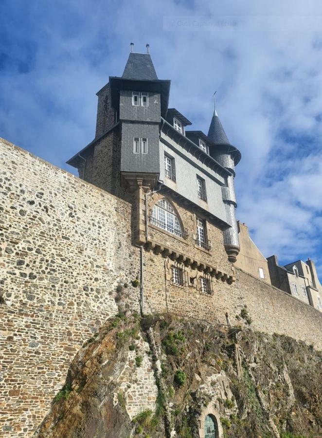 Location Granville - Remparts De La Hauteville Exterior foto